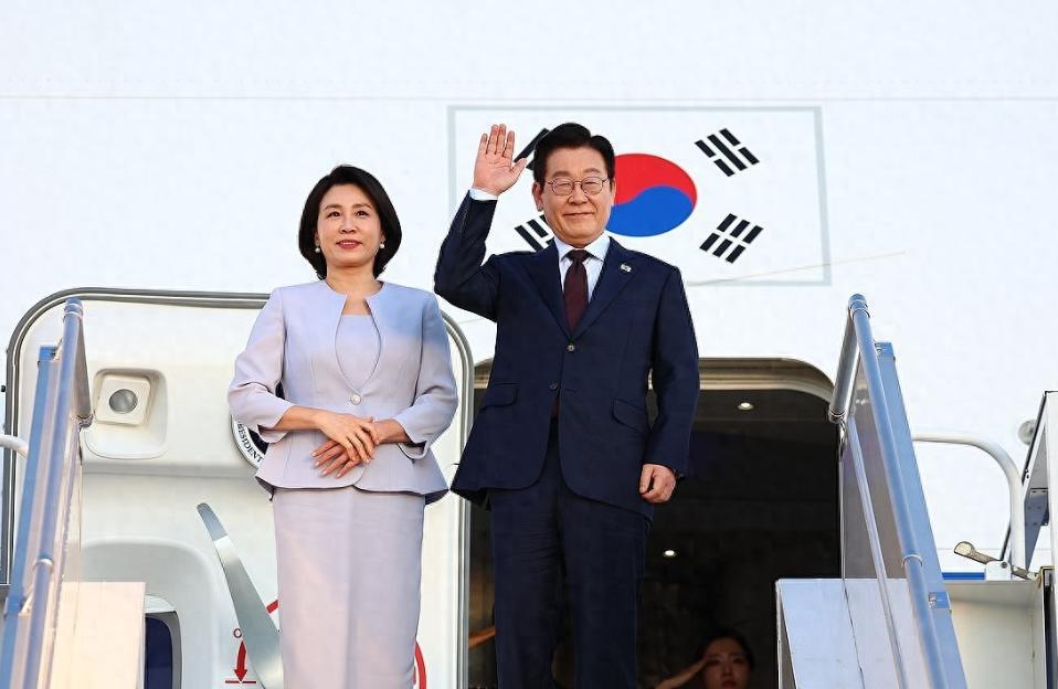 韩国总统李在明只用一句话，就让美国和日本彻底傻眼了。美日费尽心机布下的围堵圈，被