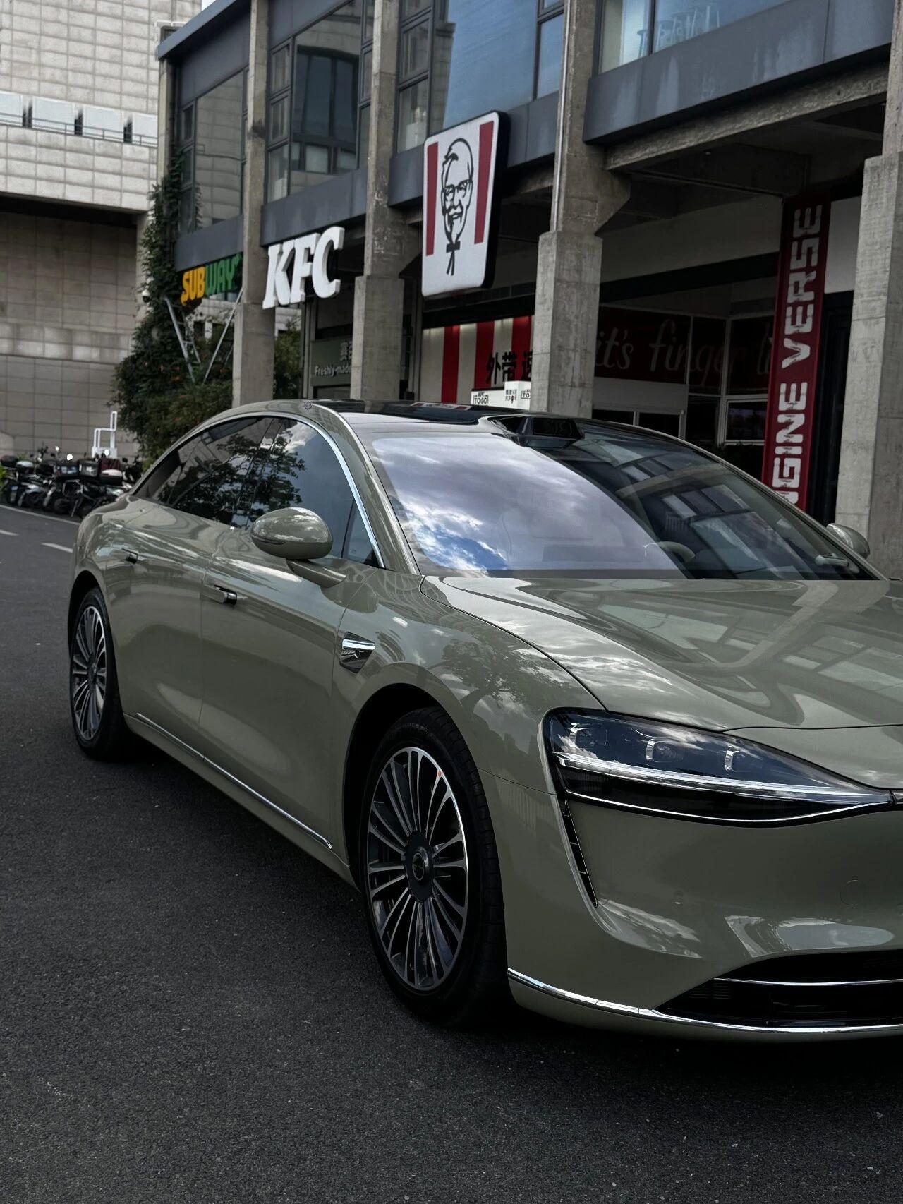 谁说享界S9只懂商务？改完直接变潮车！别被享界S9的商务外表骗了！选对战