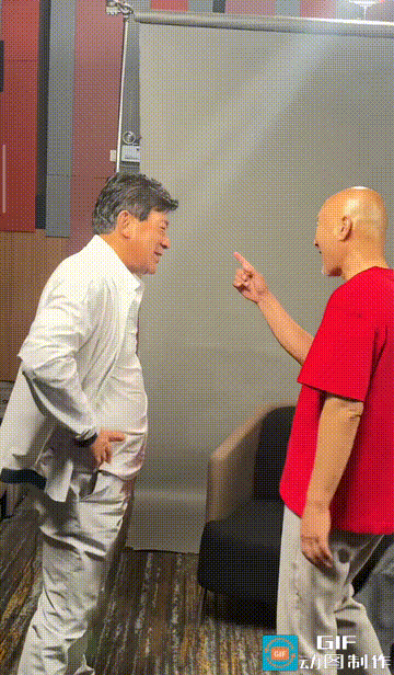 有一个问题没搞明白，陈佩斯新电影《戏台》开播，好友朱时茂不断力推，甚至都激动的流