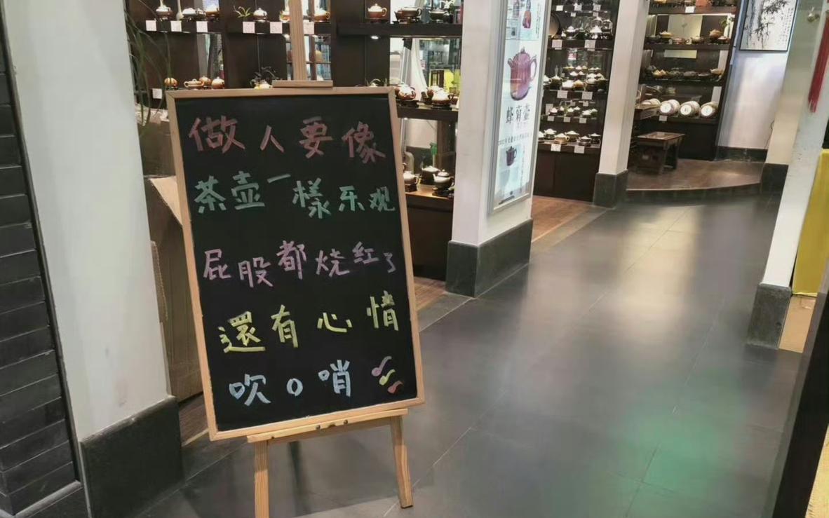 【琅河财经】考虑到近期AI的发展速度，我以后只要求孩子在几个方面的成绩了：1
