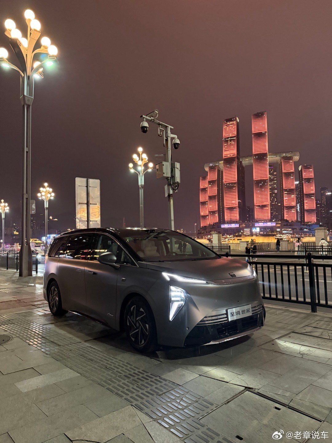 用硬实力定位高端MPV，这一次不仅配置够高！颜值更高！别克至境世家