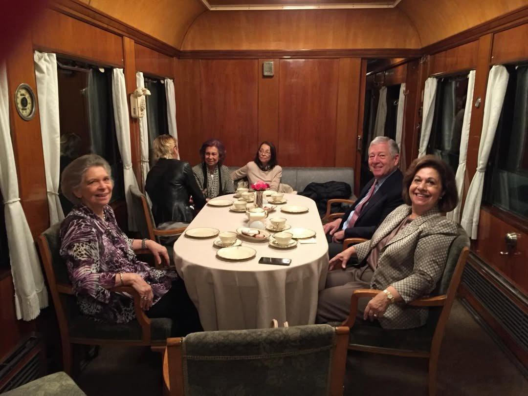 希腊王室塞尔维亚末代王储亚历山大和王储妃凯瑟琳、罗马尼亚公主索菲亚证实将出席明天