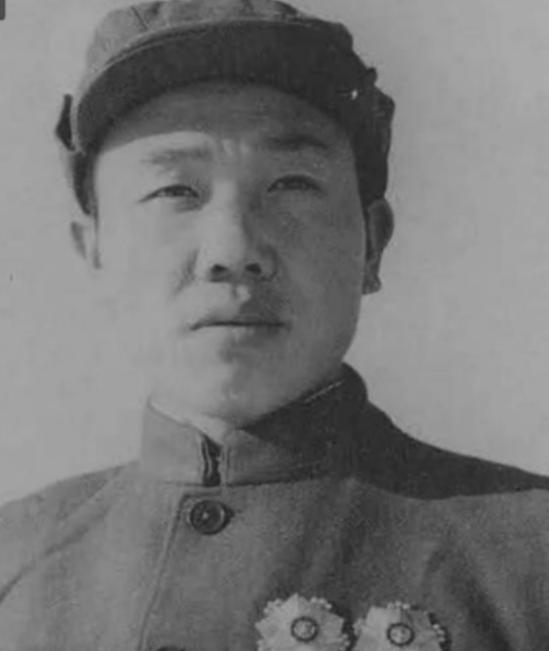 1950年，志愿军排长郭忠田私自放走了美军50多辆坦克，却带领全排以0215的战