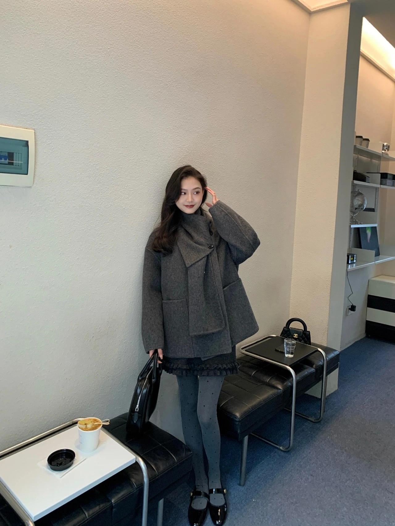 这妹子穿得真有范儿！