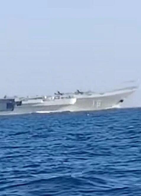 实锤了！现场画面显示“辽宁舰”甲板出现歼-35，滑跃航母战力翻倍提升！话说，