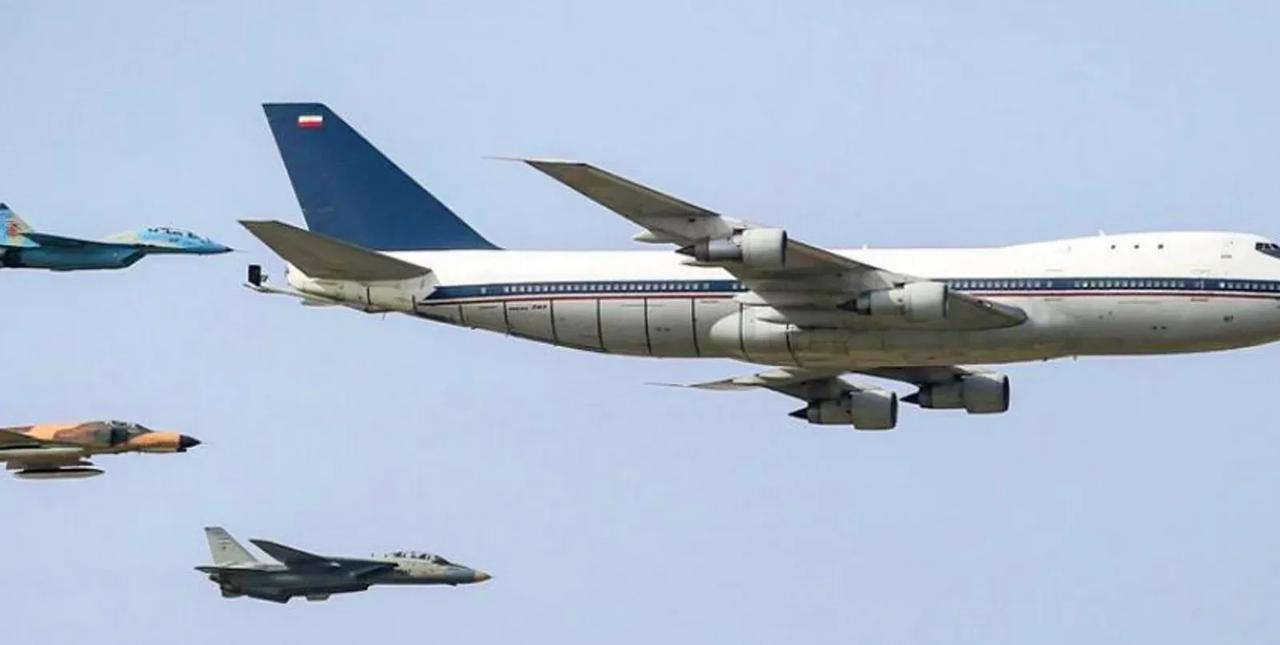 据说，以色列对波斯的空袭中，把波斯空军的KC-747空中加油机炸毁在跑道上，如果