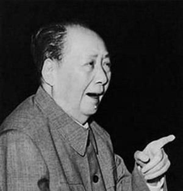 86年陈昌奉病重住院，仍铭记毛主席的嘱托，坚持叮嘱家人寻找胡长保烈士亲属！19