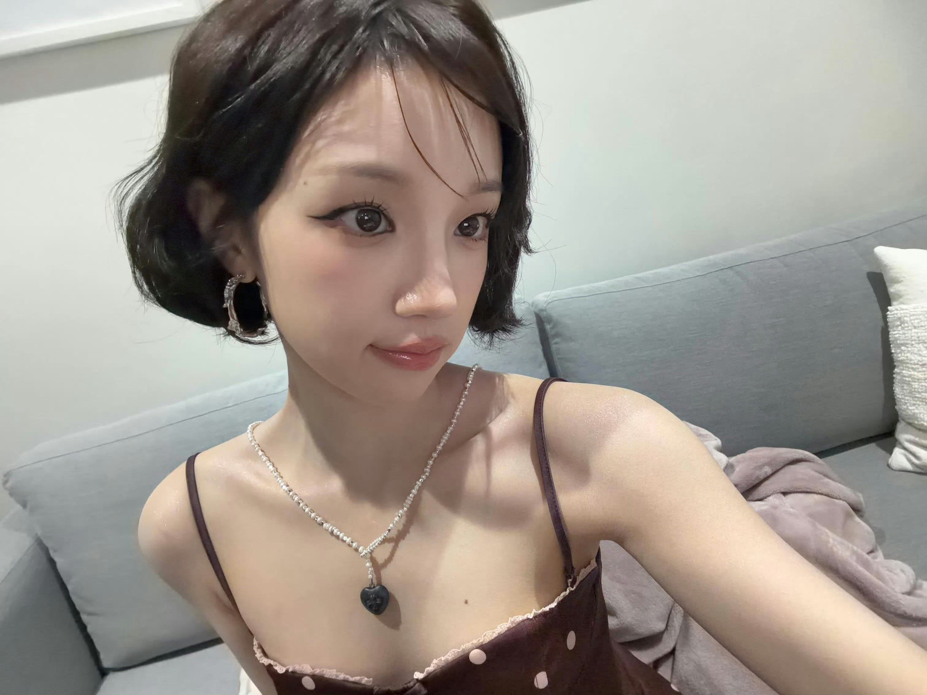 就爱宋雨琦妹妹的自拍