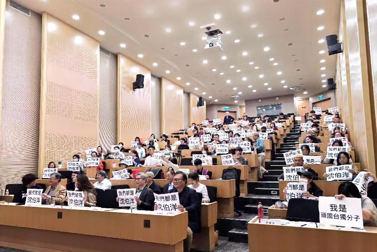 有破解之法?难怪郭正亮说沈伯洋嚣张，现在理解他确实有嚣张的底气。一排8人，14