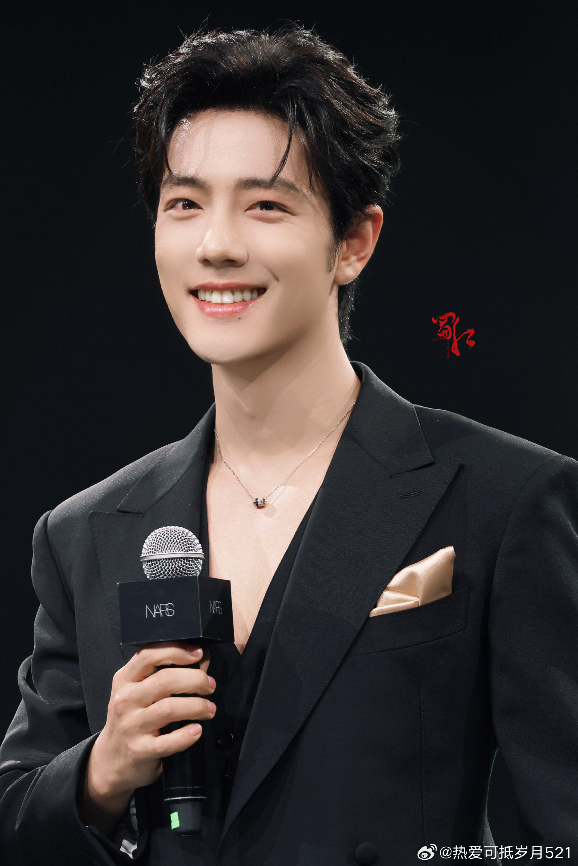 肖战肖战热成啥样了这简直就是整条街最刚的芳心纵火犯