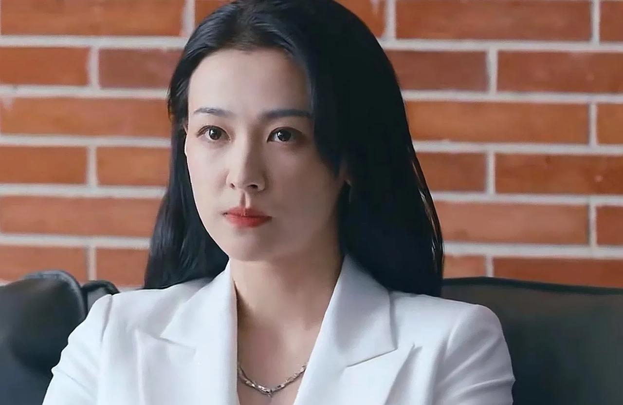 《我叫赵甲第2》李枝锦才是原油期货的大赢家，她虽被魏京海的信息诱导做多，但因为日