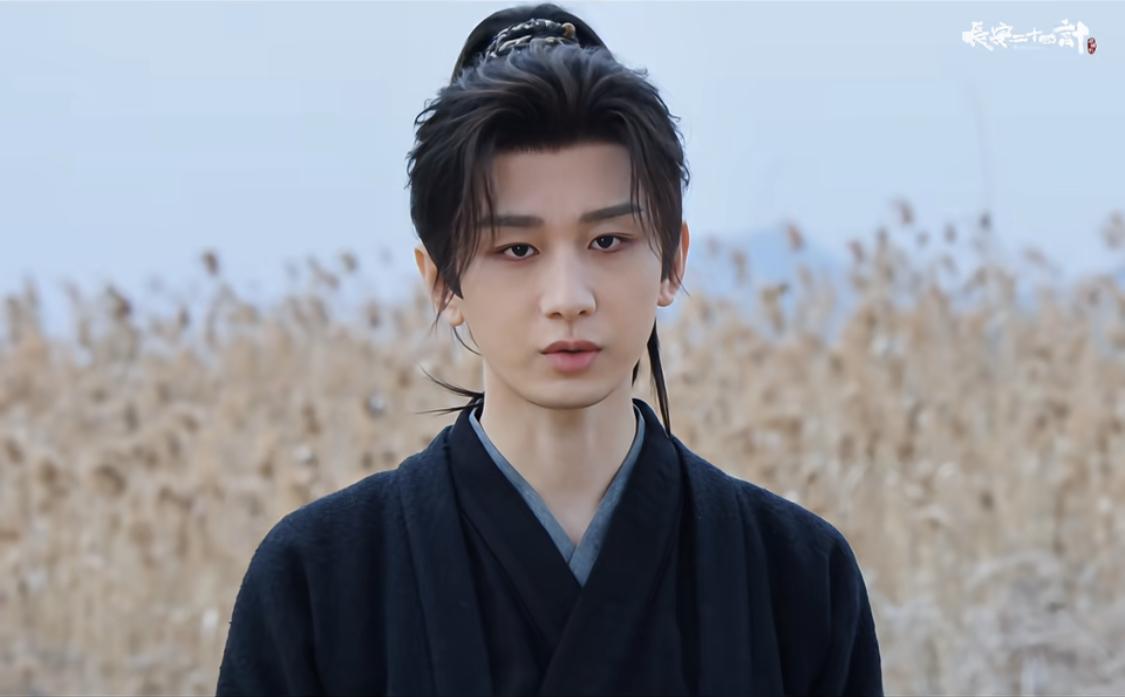 谢怀安给每个仇人都定制了一个s法，把当年欺负他妹妹的人埋了7年，像是养了一个盆栽