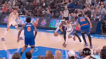 亚力山大突破你怕不怕？亚力山大突破怕是不吹也得吹！。吹是也得吹。碰不碰是你