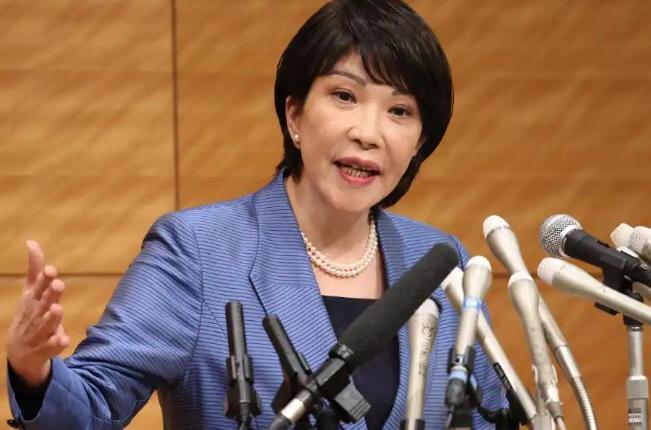 日本半死了，如果仅是中国一家制裁日本，日本可能还剩一口气。但问题是，当下牵制日本