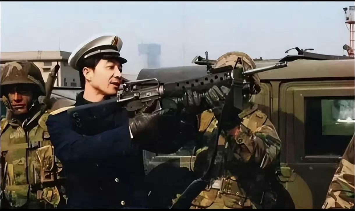 局座弄枪