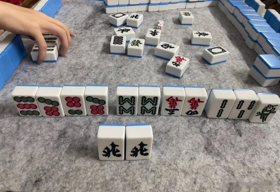 有没有玩手搓麻将的