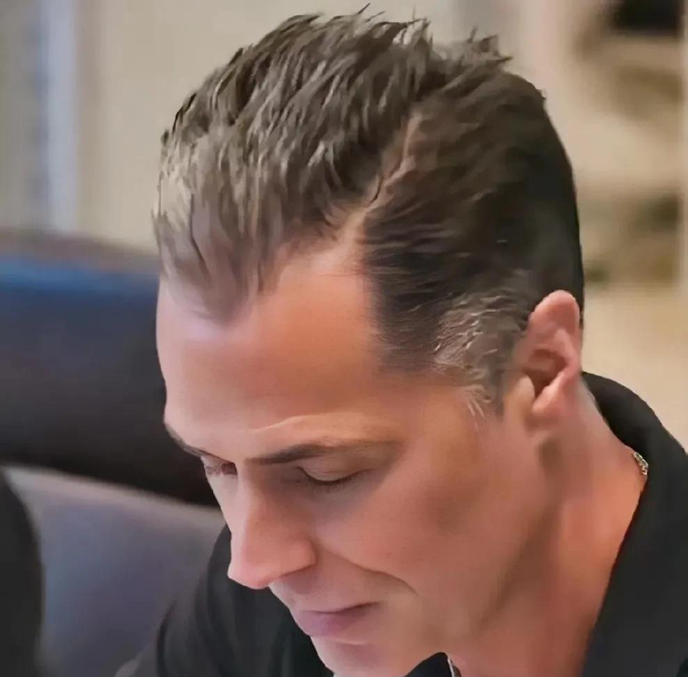 佩林卡拒绝送出克内克特，导致跟热火的交易被搁置了。跟热火的交易谈判是湖人主动发
