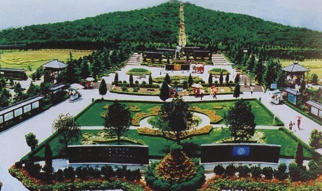 为何至今没人敢挖秦始皇陵？看到卫星俯拍图后，这才明白两千多年来，那座巨大的封