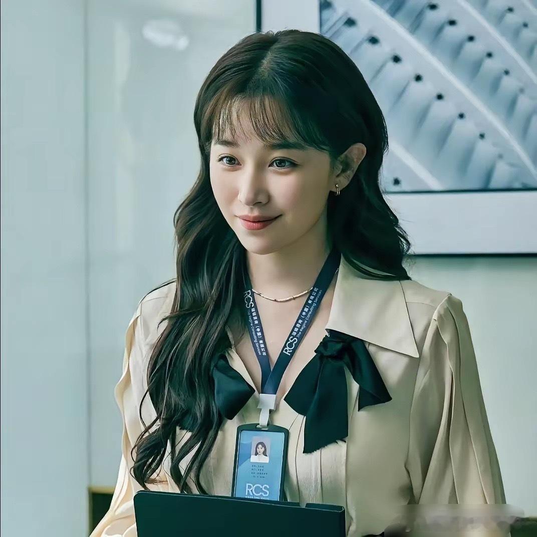 强烈建议，不要看《夜色正浓》这部剧，不是阚清子演得不好，而是这年代压力都这么大了