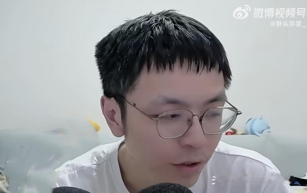 咪咕小钱：张本美和一场比一场难对付。陈幸同容易跟着对手节奏走，缺少独立得分体系，