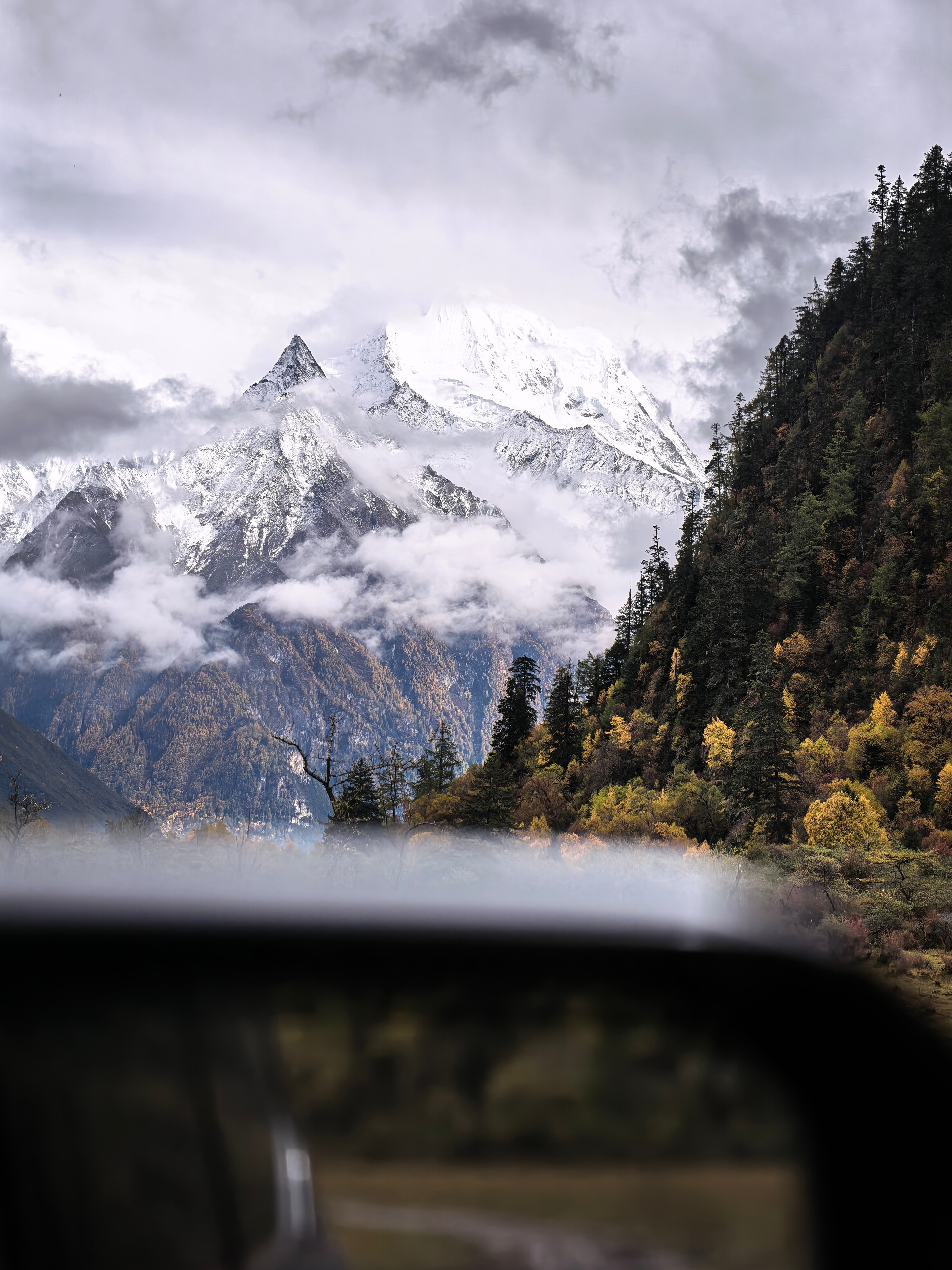 自驾西藏的easy模式奇瑞最近很喜欢去西藏搞活动。如果大家没去过，一定要去一趟，