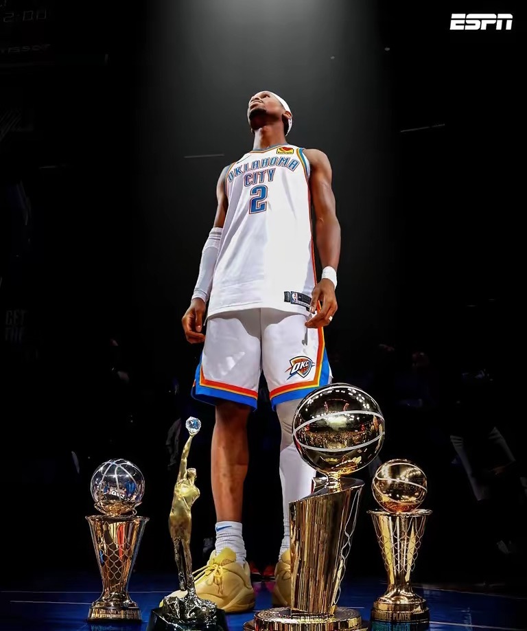 NBA雷霆夺冠，亚历山大创造了10项纪录​1、获得FMVP:雷霆队史第一人；2、