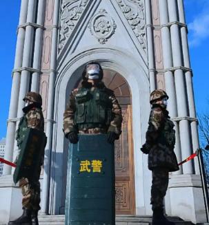 有了特警为啥还要武警，为何不取消武警？因为武警战斗力又高，维持成本又低，执行