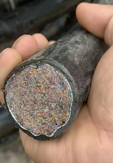 怪不得挖断光缆基本上就废了，你们看看这怎么接？​​​