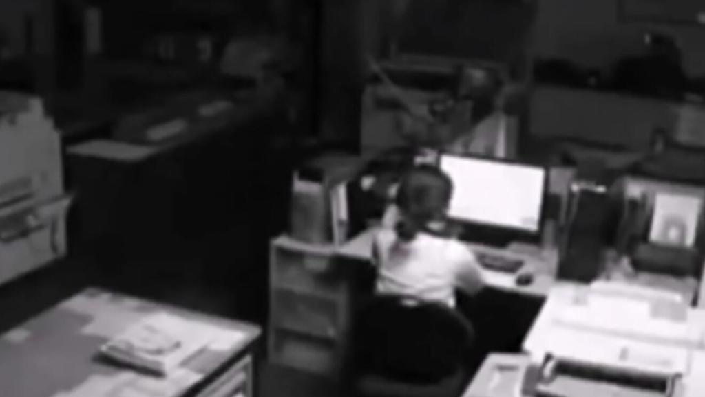 监控下的诡异视频 9601792070770867929.jpg?id=0