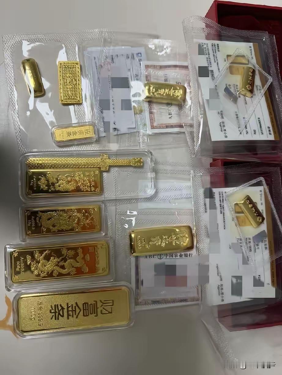 看了今天的金价，我的血压都快气升高了，6月3日大盘金价已经跌到了974一克