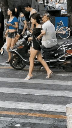 大哥说这工作也挺好玩了