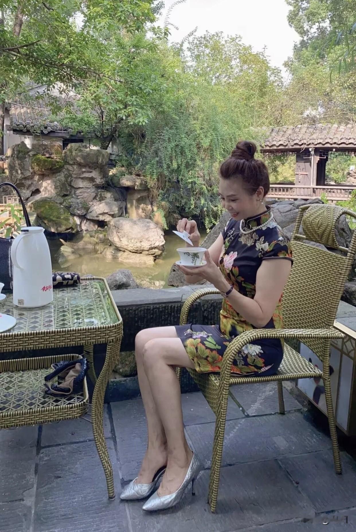 离异的女人还会有人接受吗?懂得生活的离异女性是很好的伴侣人选。