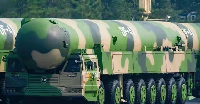 网上有人说：我们有时候挺尴尬的！台湾本来就是中国的，干嘛需要别国来承认，现在的结