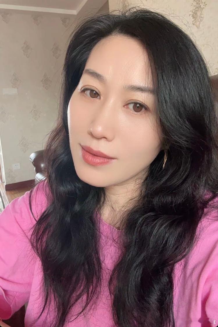 漂亮老板娘​​​