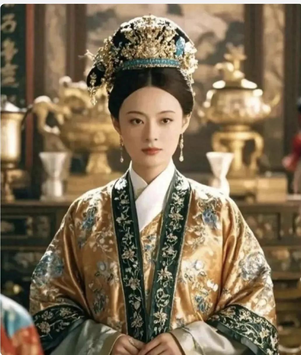 孙俪饰演王熙凤，这造型能不能超越87版的邓婕？红楼梦原著离描写的王熙凤阴险狠毒，
