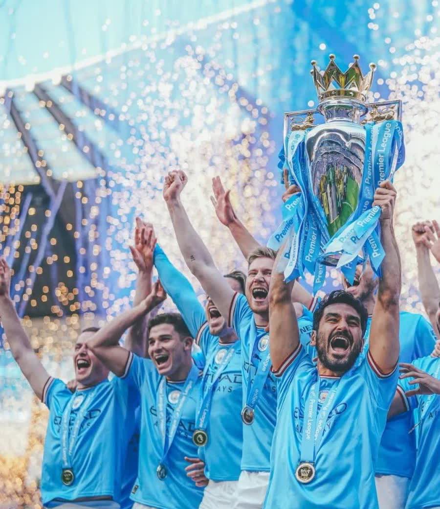 4亿核爆复仇！瓜帅碾碎红军、工厂脊梁重夺王座！🏆曼城下赛季重夺英超冠