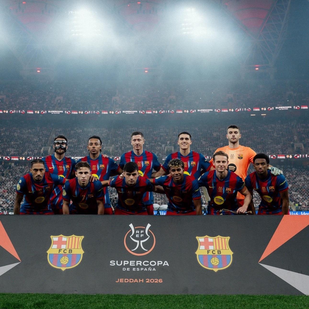 巴萨前瞻：冲击西甲10连胜+双杀皇家社会亚马尔对决久保健英北京时间1月19日凌