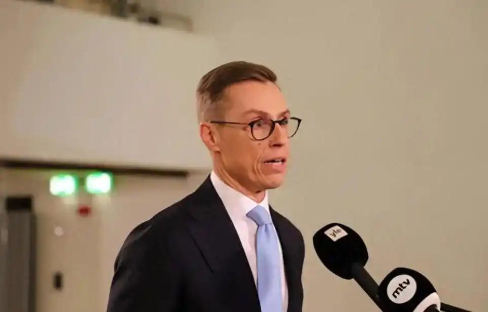 乌克兰记者现场发问！追问王毅外长访问芬兰传出的核武立场 2026年9月1日，