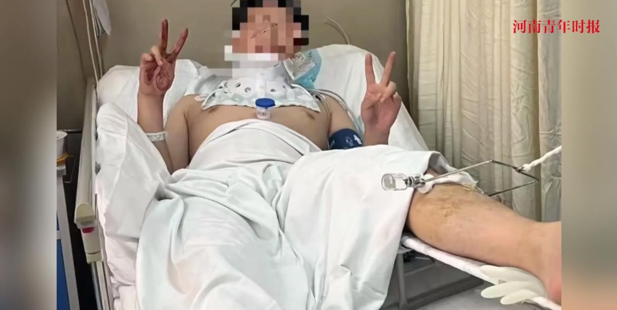 “活久见！”7月29日，河南郑州，一20岁小伙在凌晨睡觉时，因为梦到有人在追自己
