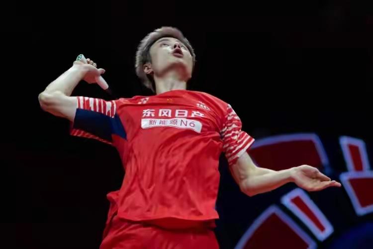 国羽一直以来都有在团体赛有五朝元老之称的选手，甚至比这参加更多届的都有。本届汤