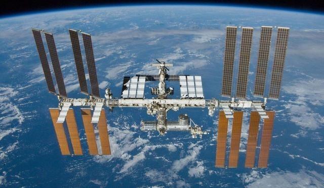 为什么大家都不提中国空间站了？没脸提？100吨对420吨，数字差距一目了然。但若