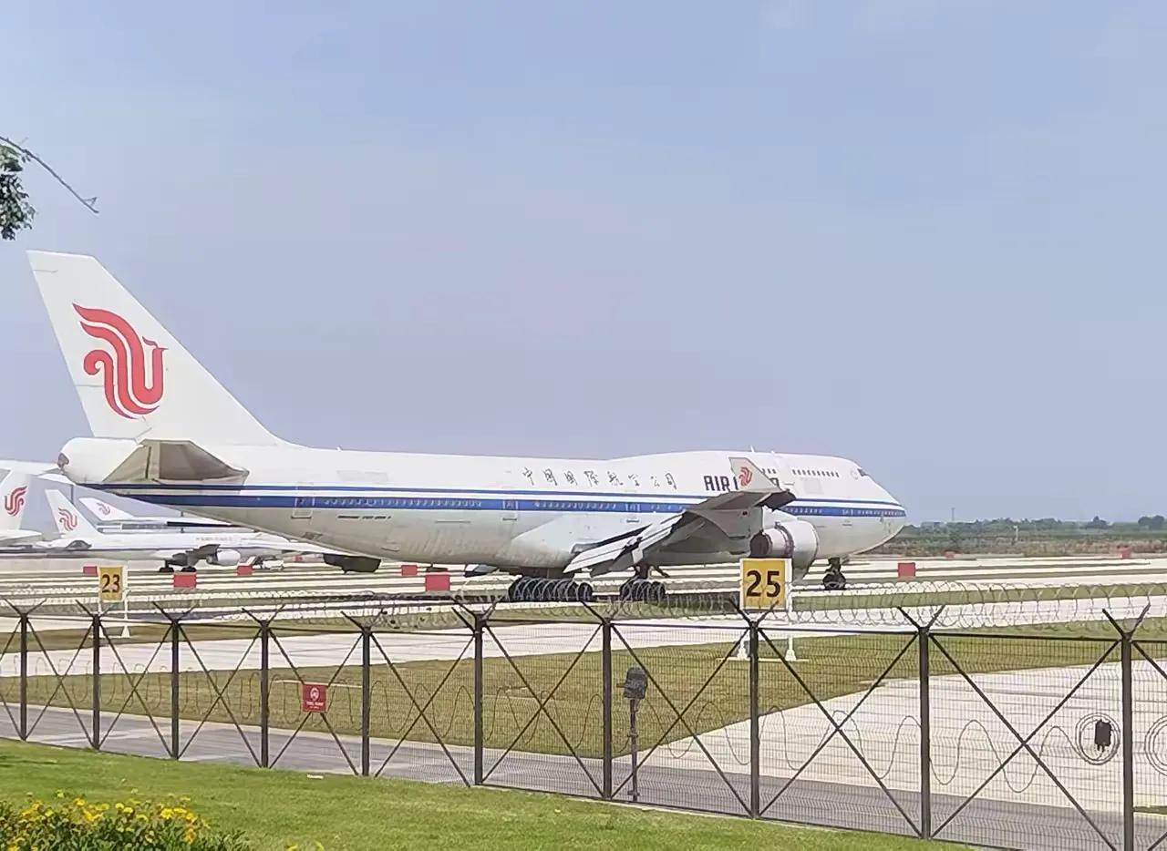 这次是真的再见了！国航B-2445飞机已于2026年7月15日启动拆解工作，B