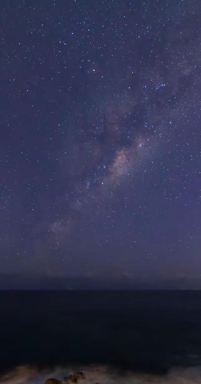 灵性高的人有一个特征：不着急。灵性高的人从不着急，一个人的灵性越高，他的心力越强
