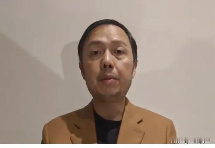 菲律宾前众议员扎尔迪·科声称，前众议院议长马丁·罗穆亚尔德斯威胁称，如果他“开口