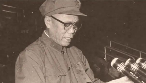 1979年，韩先楚挖坑道对付苏联钢铁洪流，众人都说他瞎折腾，43年后的俄乌战争却