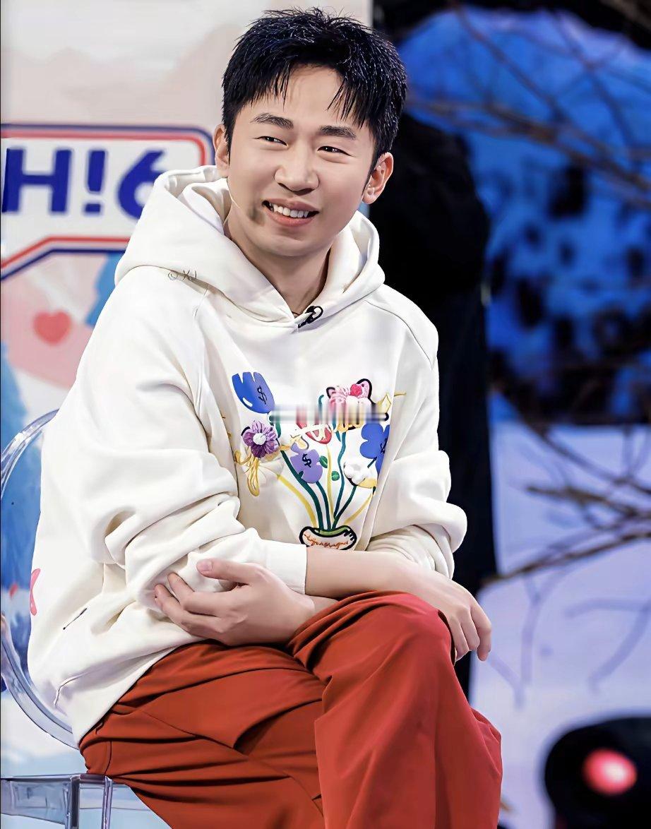 终于明白为什么好多综艺愿意请杨迪了不是因为他有多帅，也不是因为他会啥特殊才艺，而