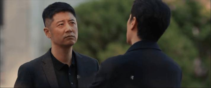 以法之名拍透了人性以法之名看张文菁在绝境里依然护着正义，再看有人为利益践踏底线