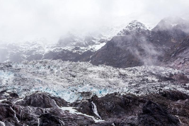 云南旅游让我喜欢的地方太多了。雨崩就很绝,每天只放300人进,这限制反倒成了温柔