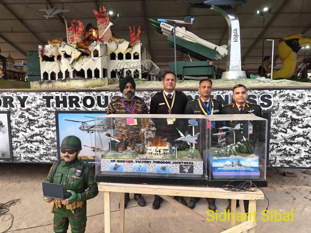 印度在战场上赢不了，以往会通过宝莱坞电影聊以自慰，如今又被他们玩儿出了新高度。