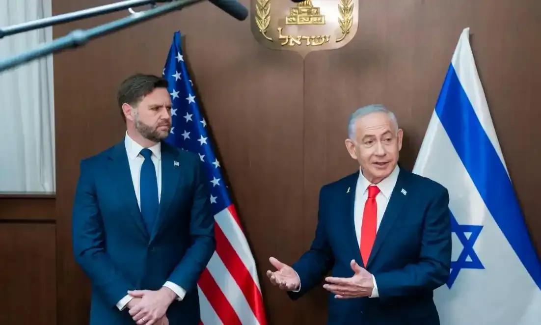 美国副总统万斯手撕以色列，开创了美国政界的先例，自然也受到了网络水军的攻击抹黑，